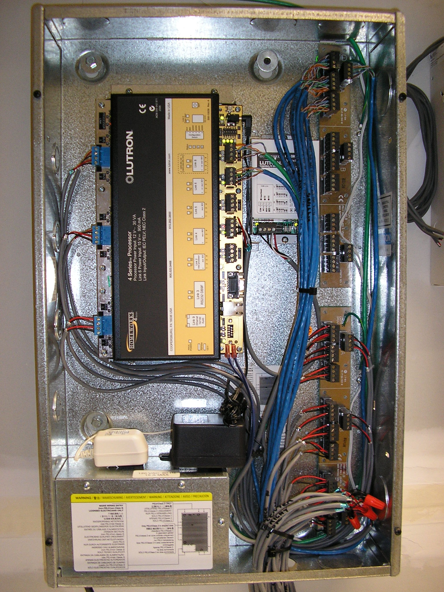 Lutron-Lighting-Panel